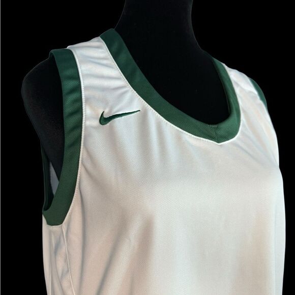 NWT Nike Women’s Basketball Tank (Large) - Picture 2 of 7